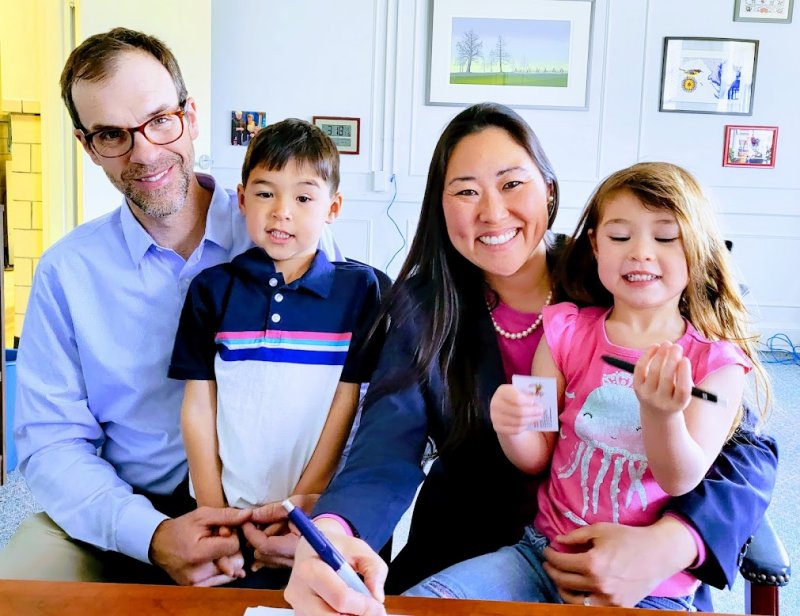 Jaymi Sterling, Husband (Ben Sterling), Children (Cam & Nora Sterling)