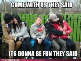 epic-fail-photos-dating-fails-lets-hear-it-for-the-fifth-wheel1.jpg