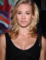yvonne_strahovski.jpg