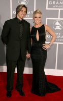 49th+Annual+Grammy+Awards+Arrivals+TgaPcTEAhInl.jpg