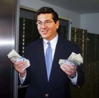 dan-snyder-money.jpg