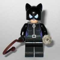 LEGO-6858_catwoman[1].jpg