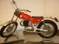 800px-Montesa_Cota_247_1968.JPG