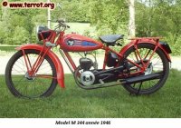 M-344-1946-100cc-rouge-bleu-terrot-02-.jpg