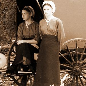 Amish Girls