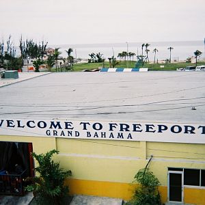 Welcome_to_Freeport_Sign_close_up