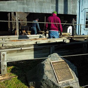 Log Sawing Demo @ Cecil's Mill