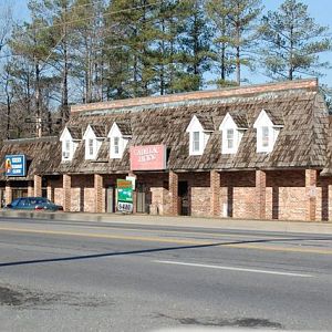 Old bowling alley (Lemar Lanes)