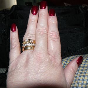 Red_nails