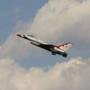 USAF Thunderbirds Lead Solo