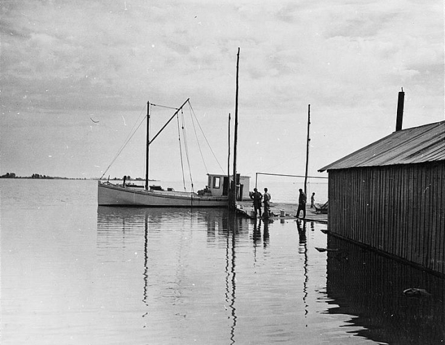 At the wharf. Rock Point, Maryland, 1936