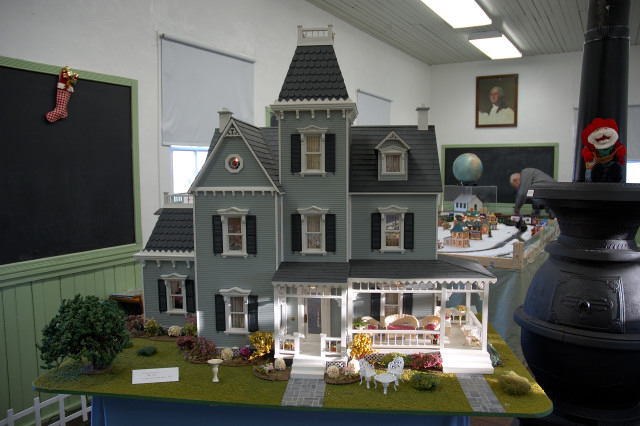 Doll & Train Show @ St. Clements Island - Potomac River Museum