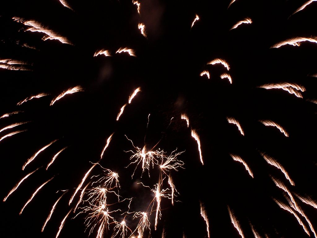 Fireworks Dennis Point Marina 07/01/2006