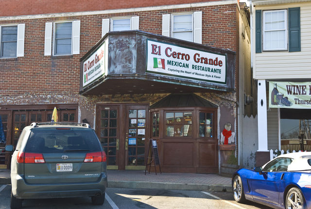 Former movie theatre in Leonardtown