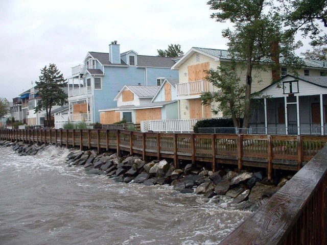 North-Beach-BW-houses