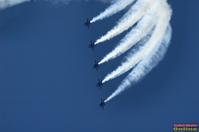 PAXRVR Air Expo - Blue Angels - Bottom of the Loop