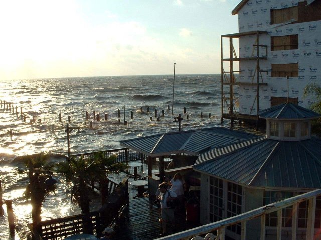 RodNReel-Balcony-Hotel