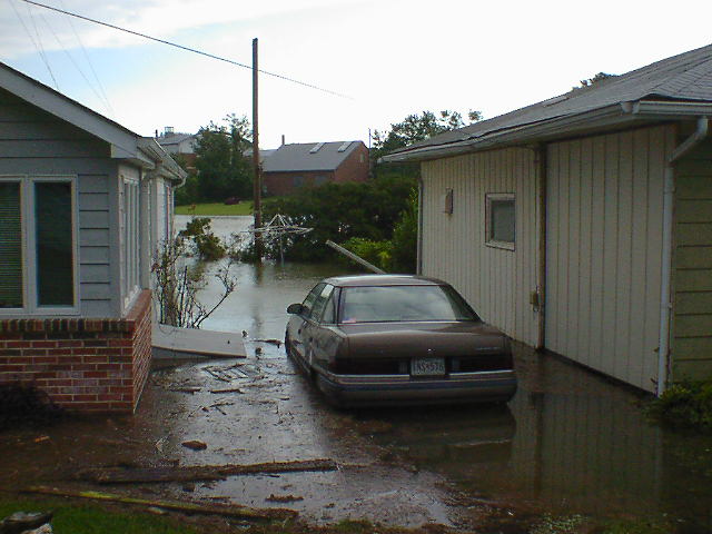 Submerged Car on Solomons